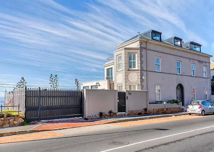 Harbour Facing Penthouse
