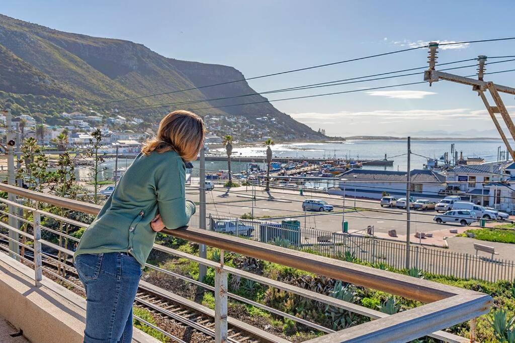 Apartment Harbour Facing Penthouse Cape Town
